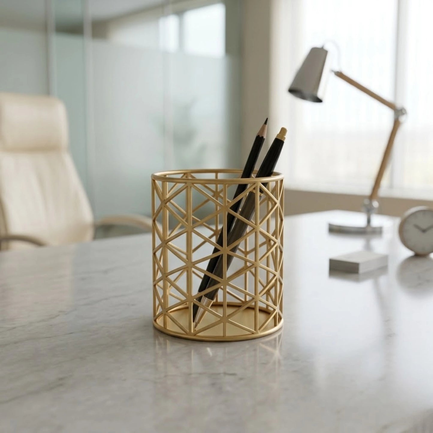 Colria Gold Geometric Wire Pen Holder