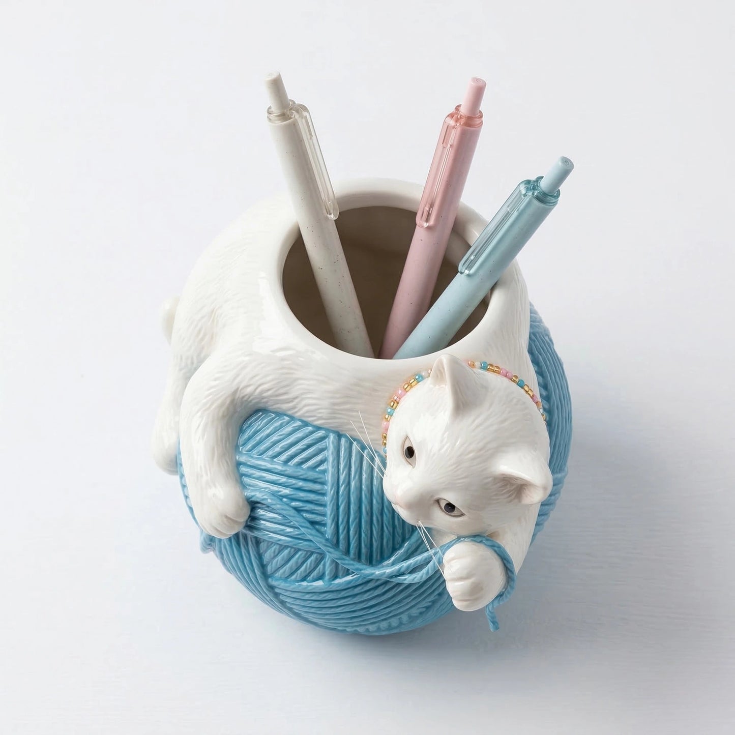 Colria White Cat & Blue Yarn Ball Pen Holder Cup