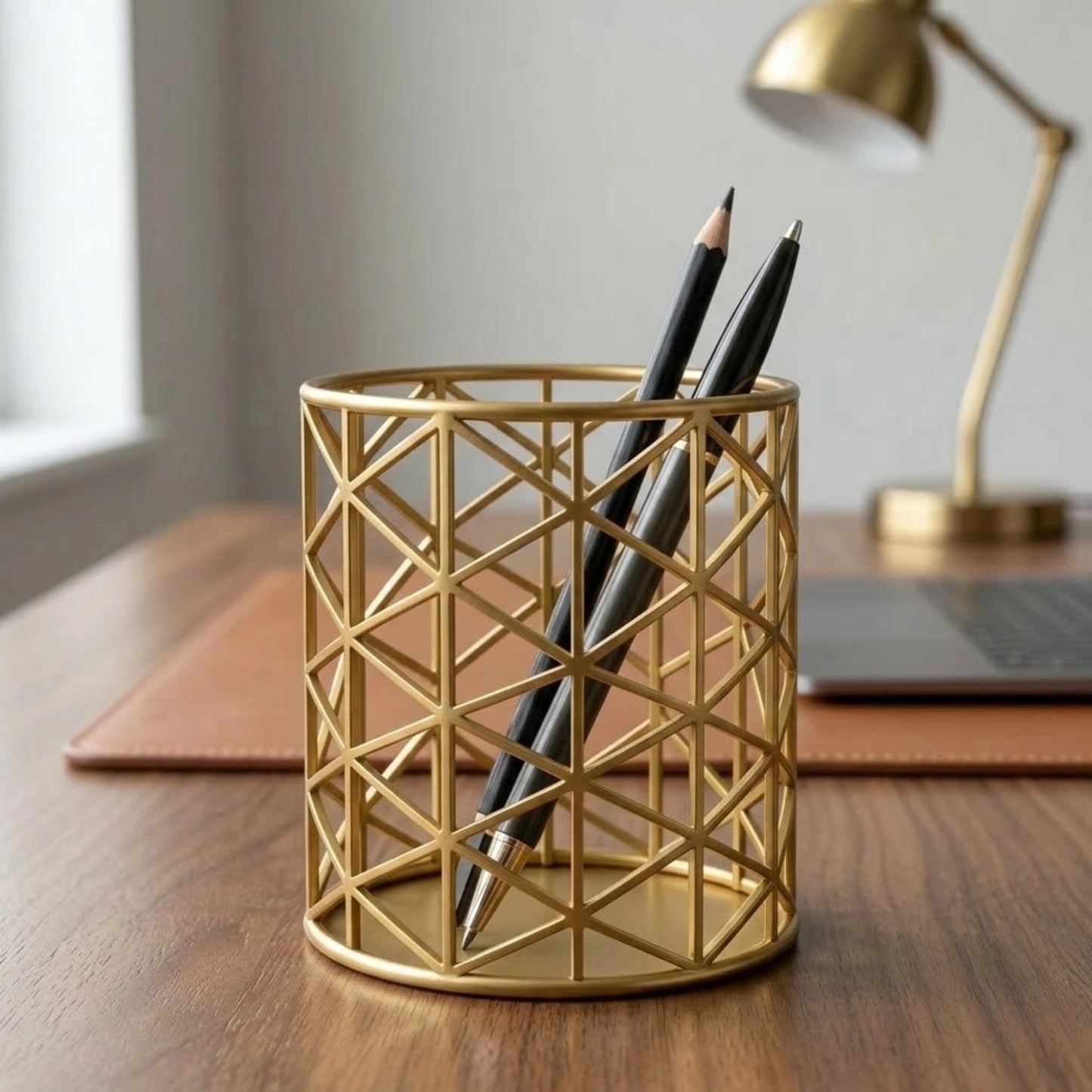 Colria Gold Geometric Wire Pen Holder