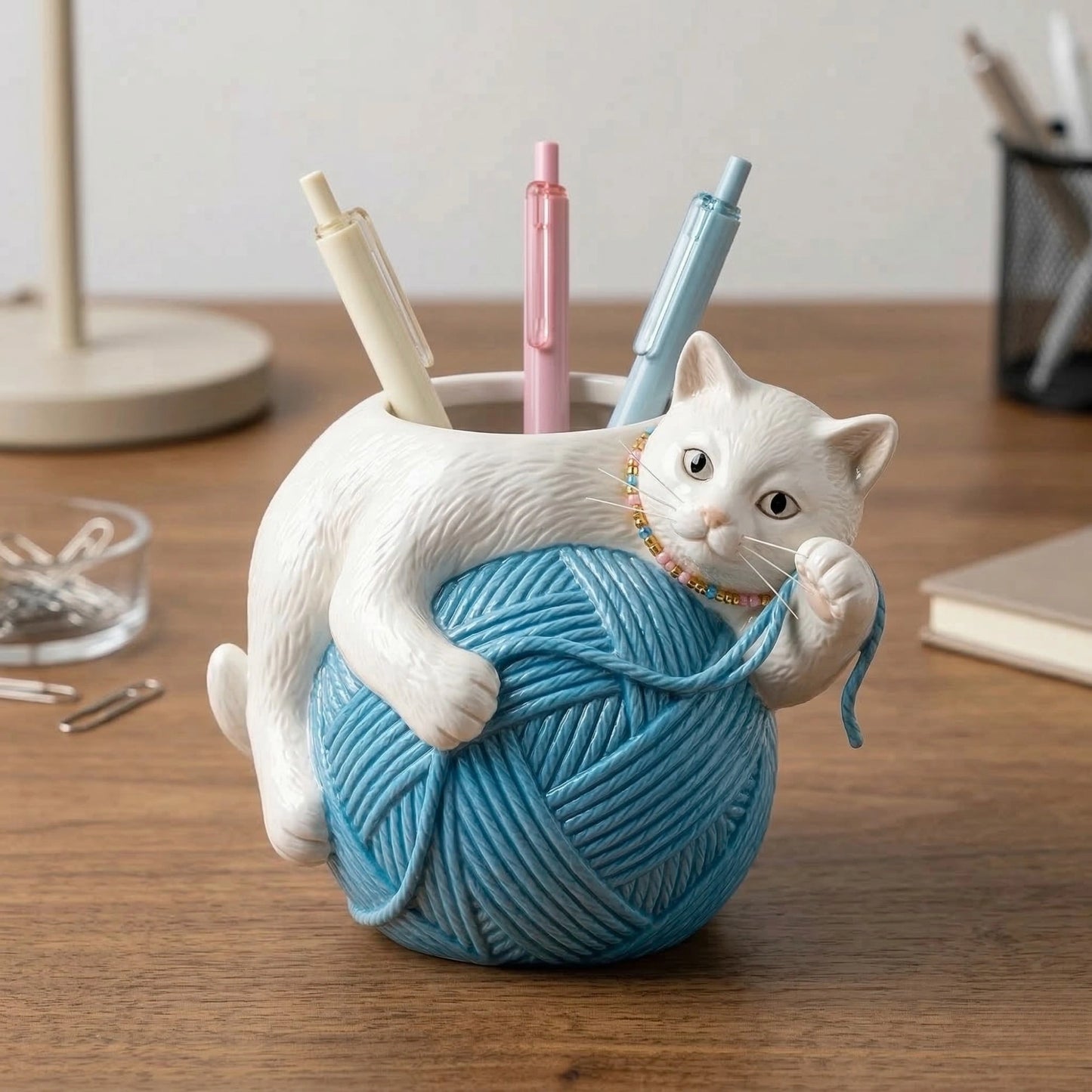 Colria White Cat & Blue Yarn Ball Pen Holder Cup